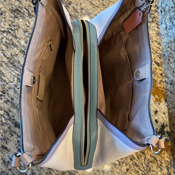 Coach White and Tan Leather Shoulder Bag